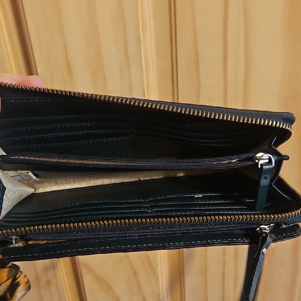 Kate Spade Dark Green Wristlet - Picture 3 of 4